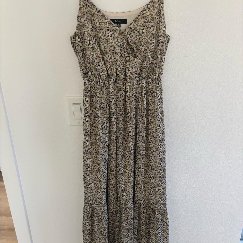 Lulu's Black Floral Midi Dress